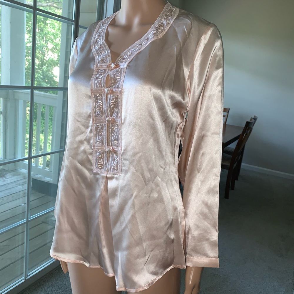 Linda Hartman silk top long sleeve